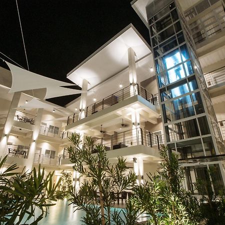 Rovira Suites Dumaguete City Zewnętrze zdjęcie