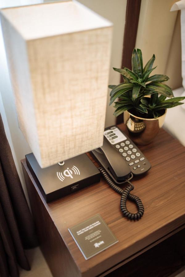 Rovira Suites Dumaguete City Zewnętrze zdjęcie